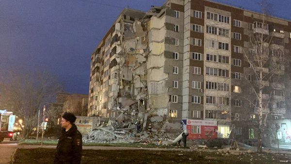 Обрушение многоэтажки в Ижевске - Sputnik Армения