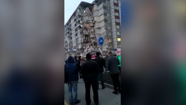 Многоэтажный жилой дом обрушился в Ижевске - Sputnik Армения