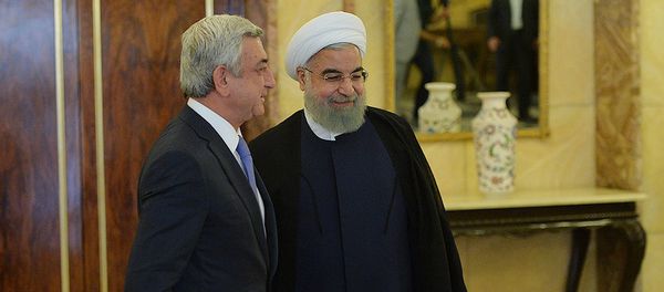 Президенты Армении Серж Саргсян и Ирана Хасан Рухани Президенты Армении Серж Саргсян и Ирана Хасан Рухани - Sputnik Армения