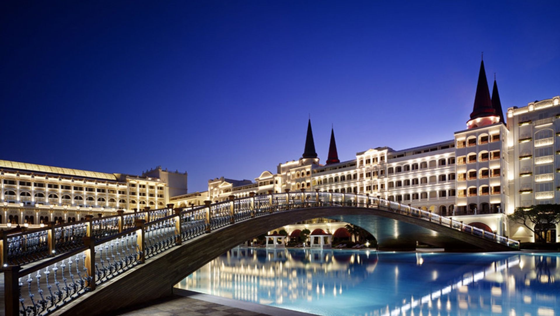Отель Mardan Palace Отель Mardan Palace - Sputnik Армения, 1920, 12.04.2021