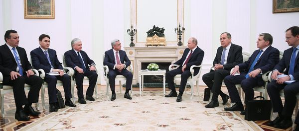 Президент РФ В.Путин встретился с президентом Армении С. Саргсяном Президент РФ В.Путин встретился с президентом Армении С. Саргсяном - Sputnik Армения