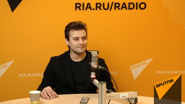 Стилист, имиджмейкер Евгений  Радэлис - Sputnik Армения