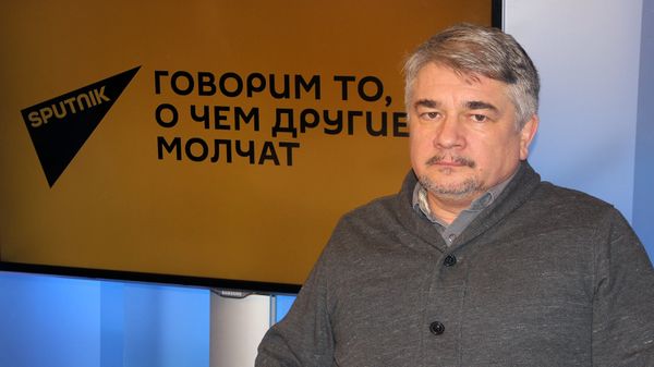Ростислав Ищенко Ростислав Ищенко - Sputnik Армения