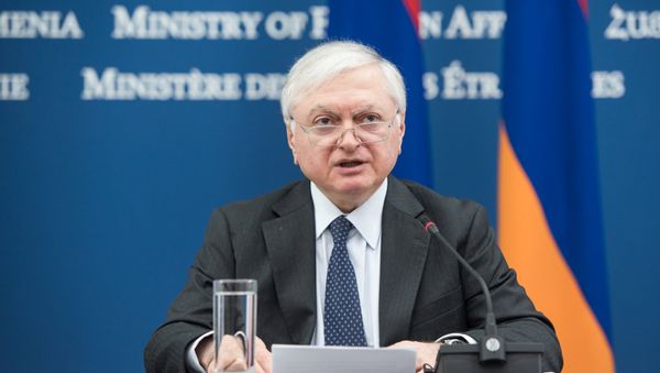 Встреча глав МИД Армении и Ирана Эдварда Налбандяна и Мохаммада-Джавада Зарифа - Sputnik Армения