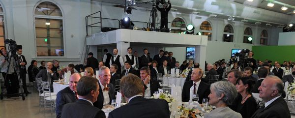 Президент РФ В.Путин посетил выставку, посвящённую 10-летию вещания Russia Today - Sputnik Արմենիա