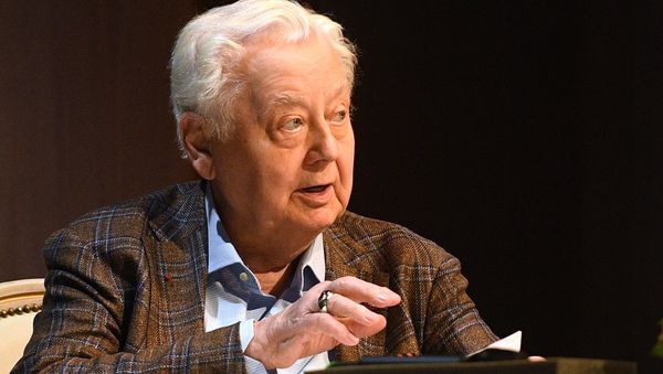 Олег Табаков - Sputnik Армения