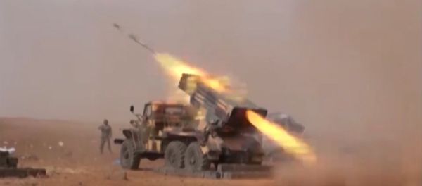 СПУТНИК_Сирийские солдаты обстреляли скрывавшихся в горах Алеппо боевиков ИГ - Sputnik Армения