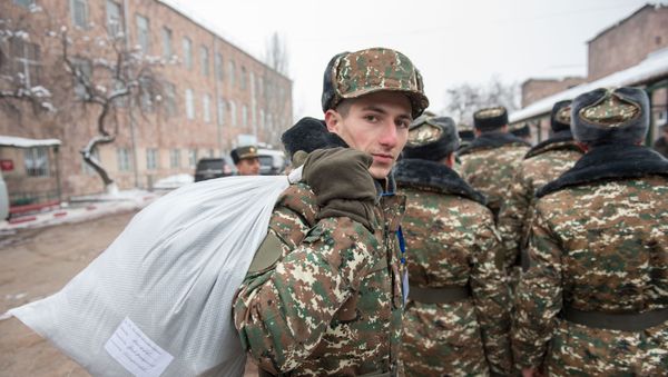 Зимний призыв в армию 2017, Ереван. Республиканский сборный пункт  - Sputnik Армения