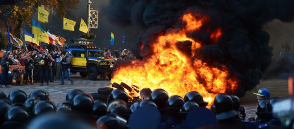Пикет в поддержку закона о люстрации власти в Киеве Пикет в поддержку закона о люстрации власти в Киеве - Sputnik Армения