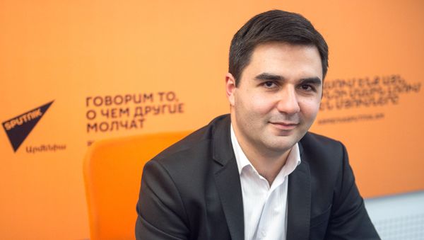 Руководитель департамента оценки риска пищевых цепей Центра эколого-ноосферных исследований Национальной академии наук Армении Давид Пипоян - Sputnik Արմենիա