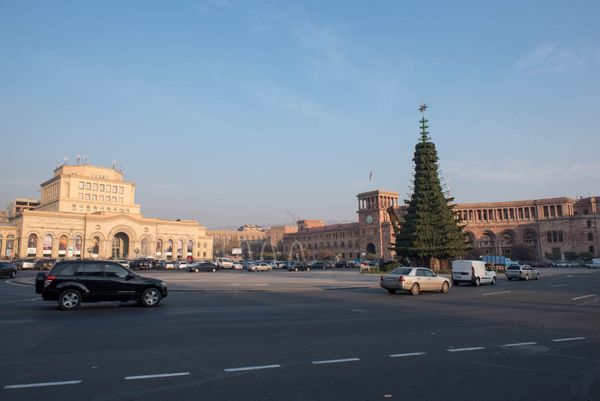 В основу армянской елки заложена идея Древа жизни. Дерево у армян всегда считалось символом жизни и вечности. - Sputnik Армения