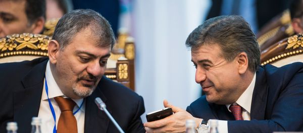 Официальный визит премьер-министра РФ Д. Медведева в Киргизию Официальный визит премьер-министра РФ Д. Медведева в Киргизию - Sputnik Армения