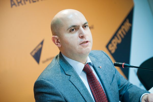 Пресс-конференция Армена Ашотяна Пресс-конференция Армена Ашотяна - Sputnik Армения