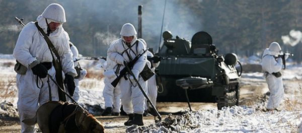 Занятия с расчетами собак минно-розыскной службы ЮВО Занятия с расчетами собак минно-розыскной службы ЮВО - Sputnik Армения
